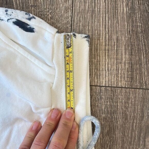 Tye Dye Blue/White Hooded Sweatshirt and Short Matching Set (S/M) - Picture 5 of 14